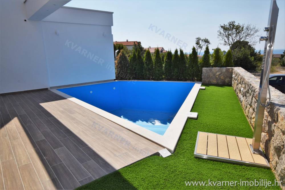 Luksuzna nova moderna  kuća sa bazenom i prekrasnim pogledom na more!