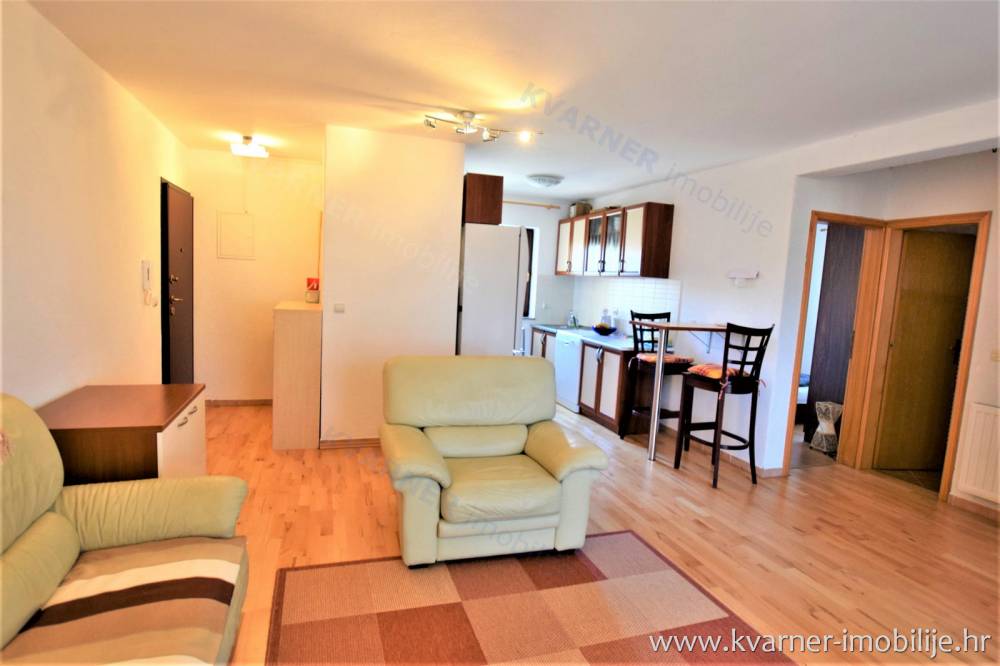 Malinska- Furnished apartment on a nice and quiet location for a pleasant vacation!