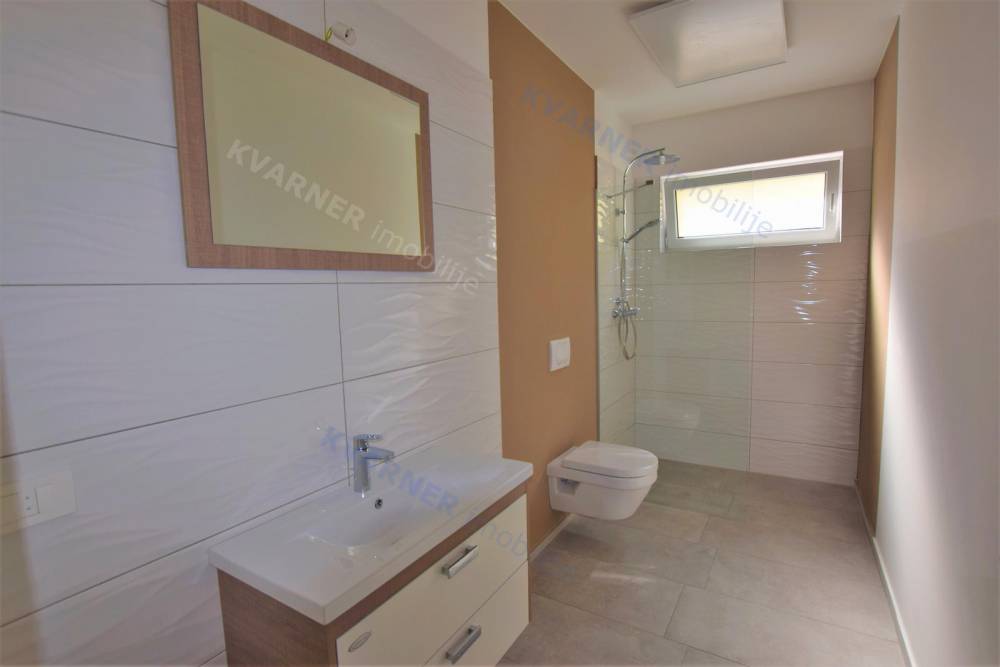 Novi ekskluzivan apartman, Njivice 300 m od plaže prodaja | Kvarner imobilije 