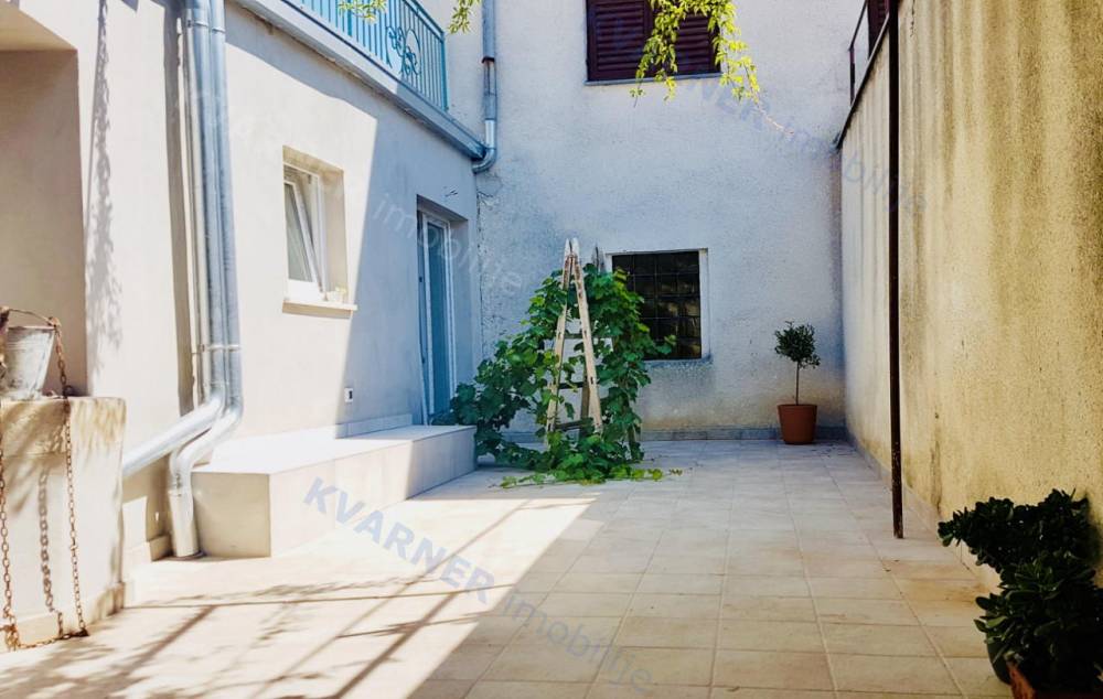 Renovated old house on Krk !! Beautifully decorated house in a quiet location | Kvarner imobilije