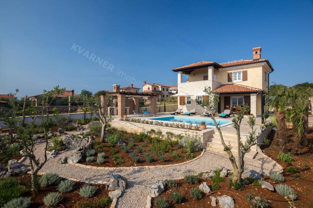 KRK - house with garden and swimming pool | Kvarner imobilije