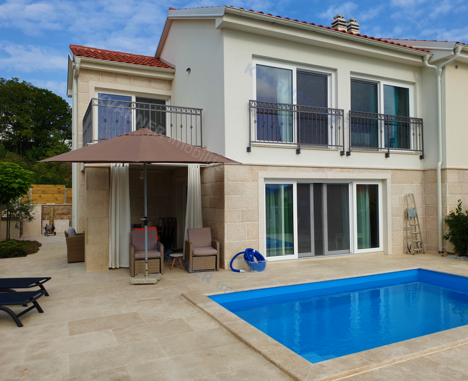Beautifully decorated house with pool and sea view!! - Malinska