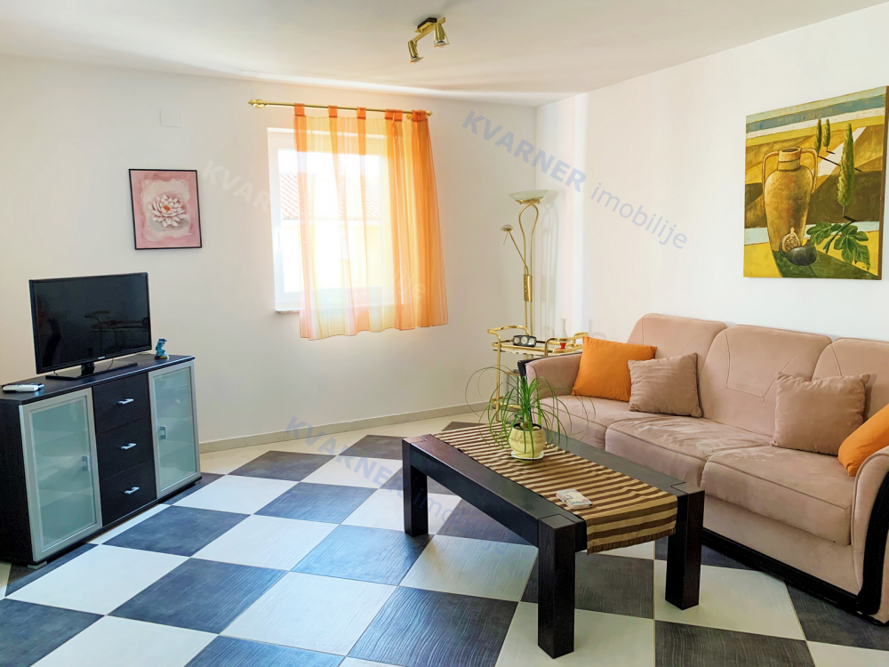Top location! Apartment only 100m from the beach and the center