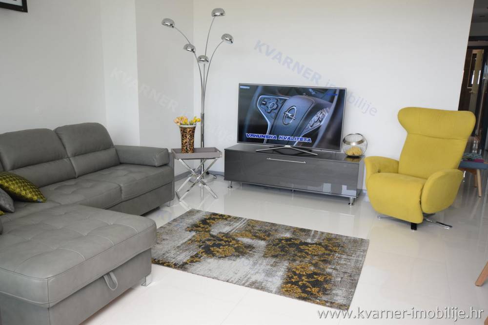 EXCLUSIVE!! 100 M FROM THE BEACH!! Luxury furnished new apartment with big terrace and panoramic sea view!!