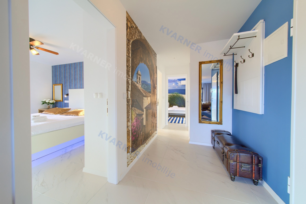 Malinska - Luksuzno in sodobno opremljen apartma s čudovitim pogledom na morje!