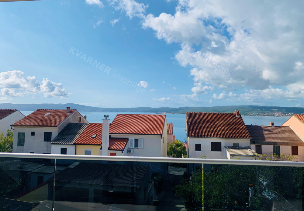 Crikvenica - New apartment in a great location - 350 m from the sea!