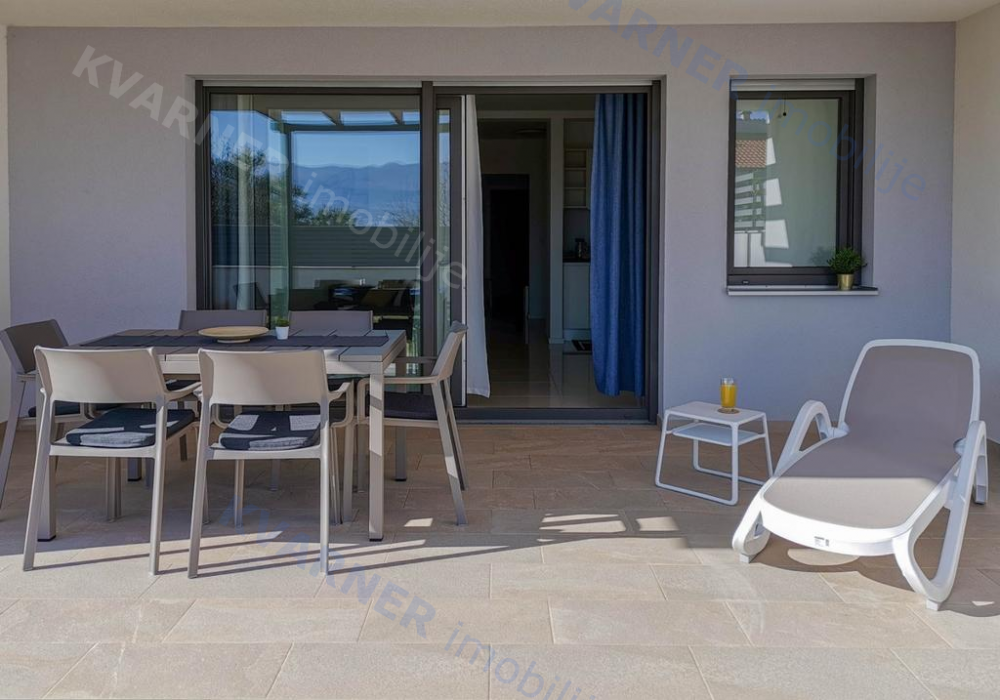 The island of Krk - New beautiful apartment with garden and pool!