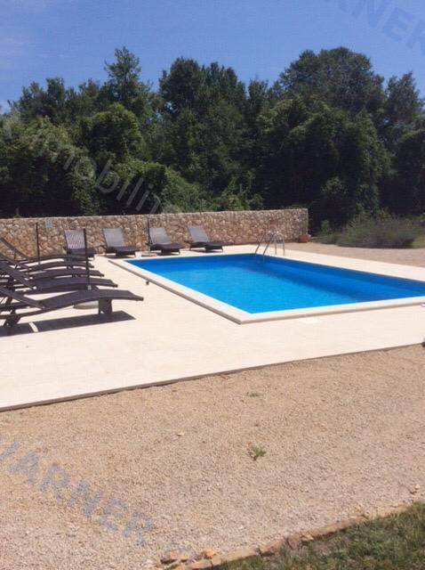 Krk - wider area - house with apartments and pool!
