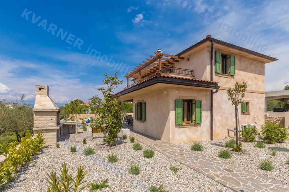 AN ENCHANTING MEDITERRANEAN VILLA WITH SEA VIEW in the vicinity of the town of Krk!