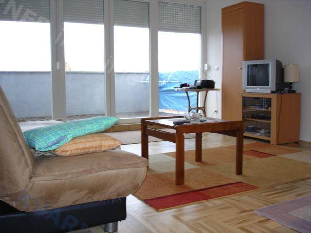 Ein komfortables zweistöckiges Apartment in der Stadt Krk!