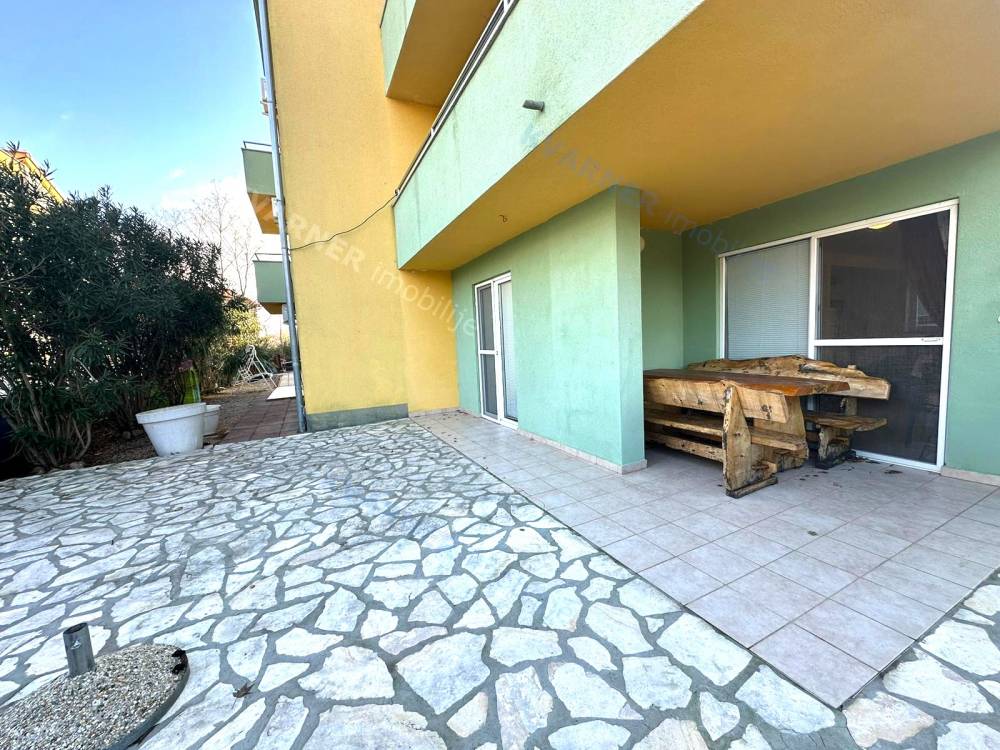 Soline Sale! Ground Floor Apartment, 400m from the Sea