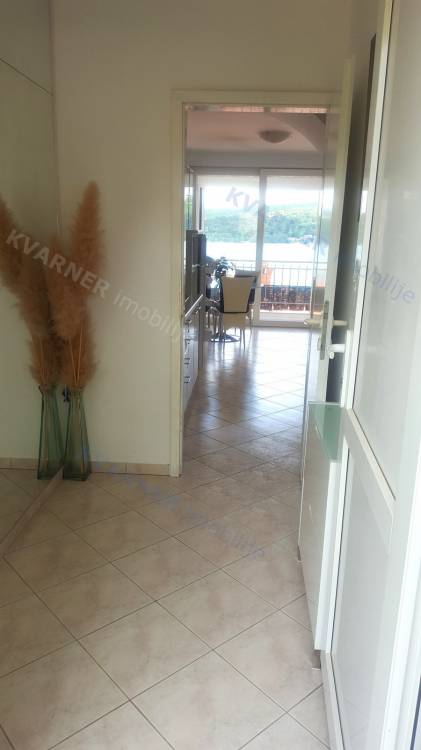 Apartment with sea view - 60 m from the sea, for sale!