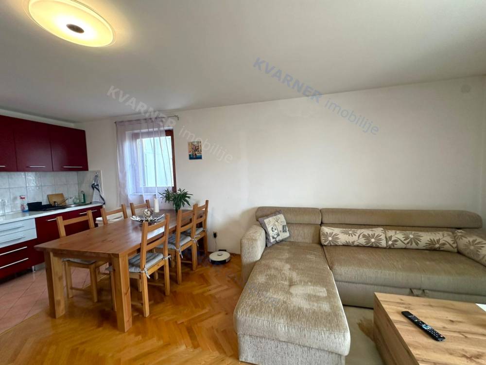 Apartment with Garden - Njivice, for Sale!