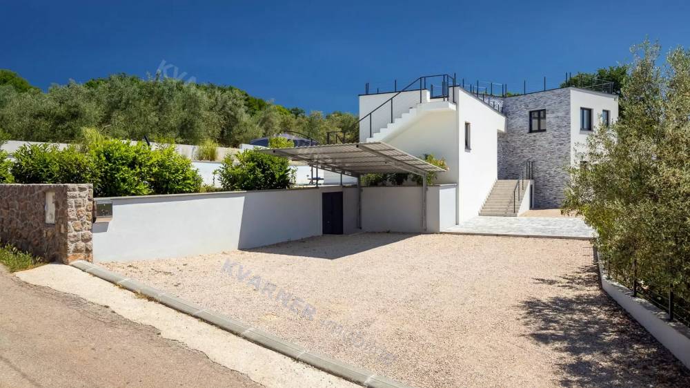  Detached house with pool and sea view! Krk - for sale