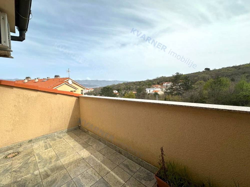House in a great location, 350 m from the sea - for sale!