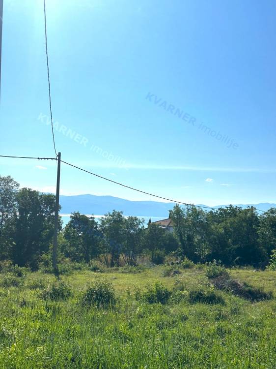 Risika - Baugrundstück mit Meerblick!