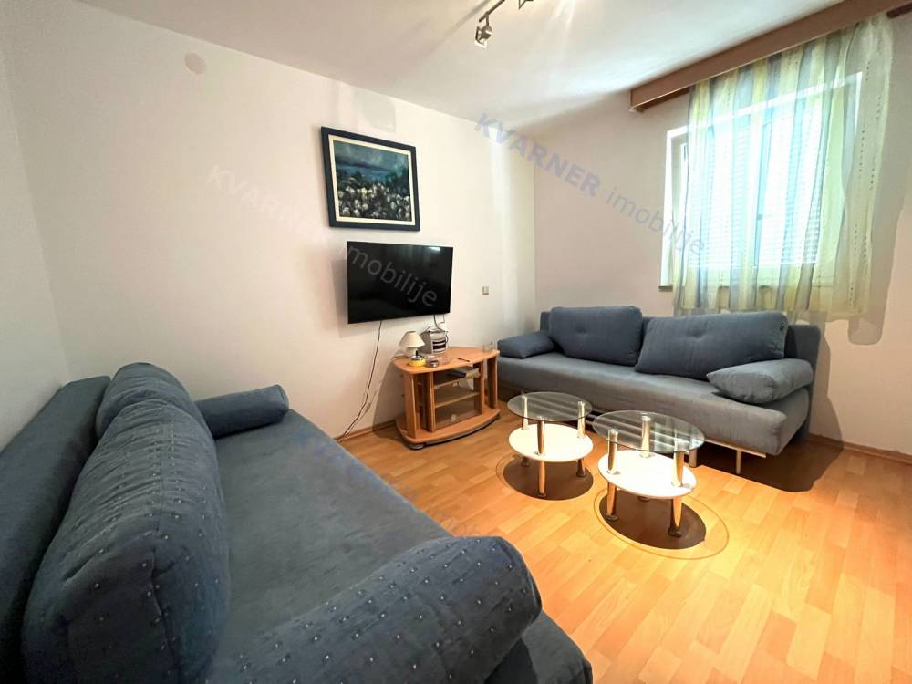 Apartman u prizemlju s okućnicom!