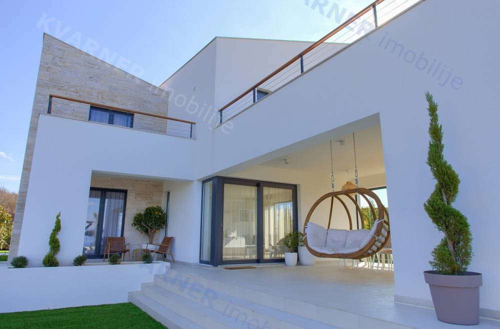 Malinska, luxury villa with sea view and swimming pool!