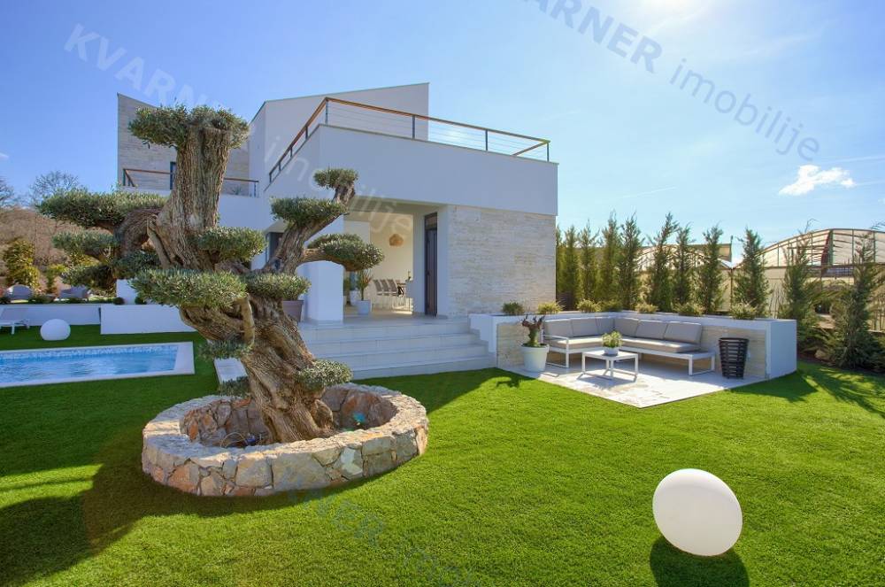 Malinska, luxury villa with sea view and swimming pool!