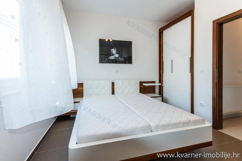 CRIKVENICA TOWN CENTER!! Luxurious renovated house with panoramic sea view!!