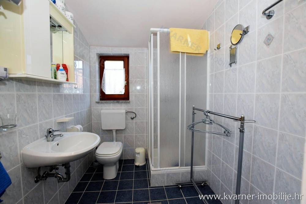 OPPORTUNITY!! Renovated semi-detached house in a quiet location with open view to the sea!!