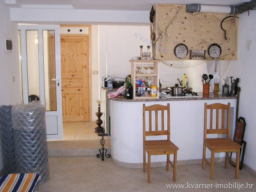 Houses for sale Baška / Completely renovated stone house in the row!!