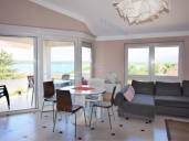 Uvala Soline - prodaja odličnega stanovanja s čudovitim pogledom na morje