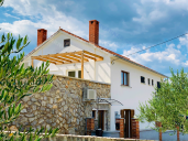 Opportunity! Near Vrbnik - Furnished house with two apartments - pool, sea view!