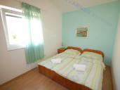 Two bedroom apartment in Njivice on the second floor with sea view!