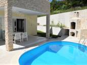 Baška: A Semi-detached Holiday House with an Outdoor Pool!