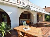 170 m from the beach!! Furnished detached house with beautiful landscaped garden and large terraces with sea view!!